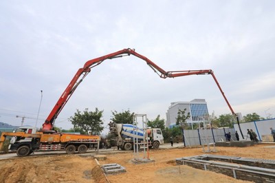 中玻、信豪鴻漳州項目雙雙開工建設