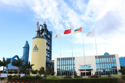 打造具有國(guó)際競(jìng)爭(zhēng)力的百年企業(yè)--堯柏集團(tuán)創(chuàng)新驅(qū)動(dòng)發(fā)展紀(jì)實(shí)